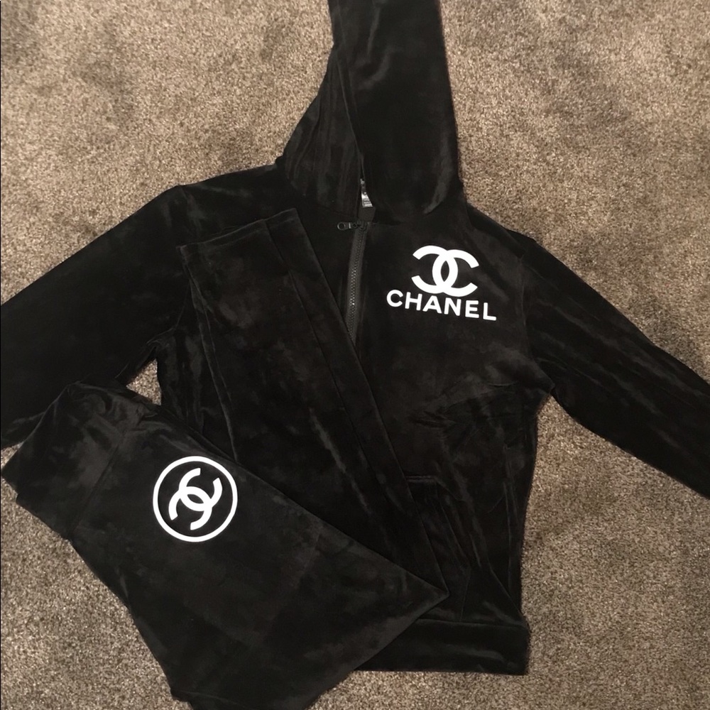 Sweat suit - Picture 3 of 3